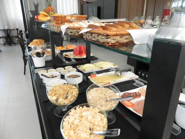 M. Tower Hotel - hospedagem para pescadores