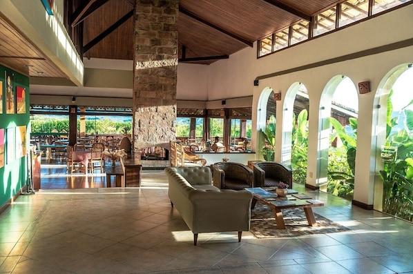 Casarão Alpina - hospedagem para pescadores