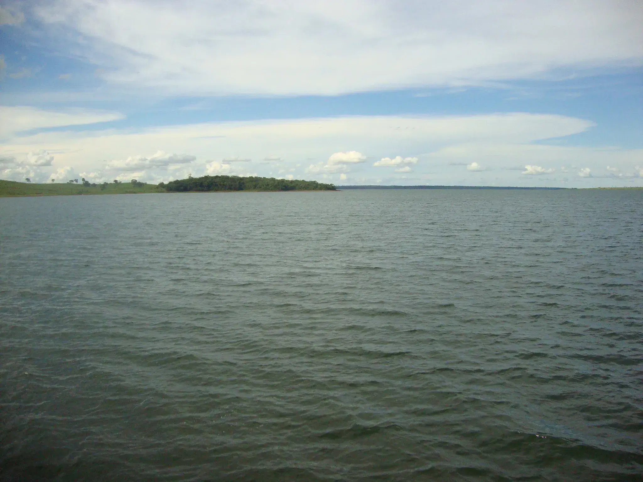 Represa de São Simão, destino de pesca de barco, Goiás