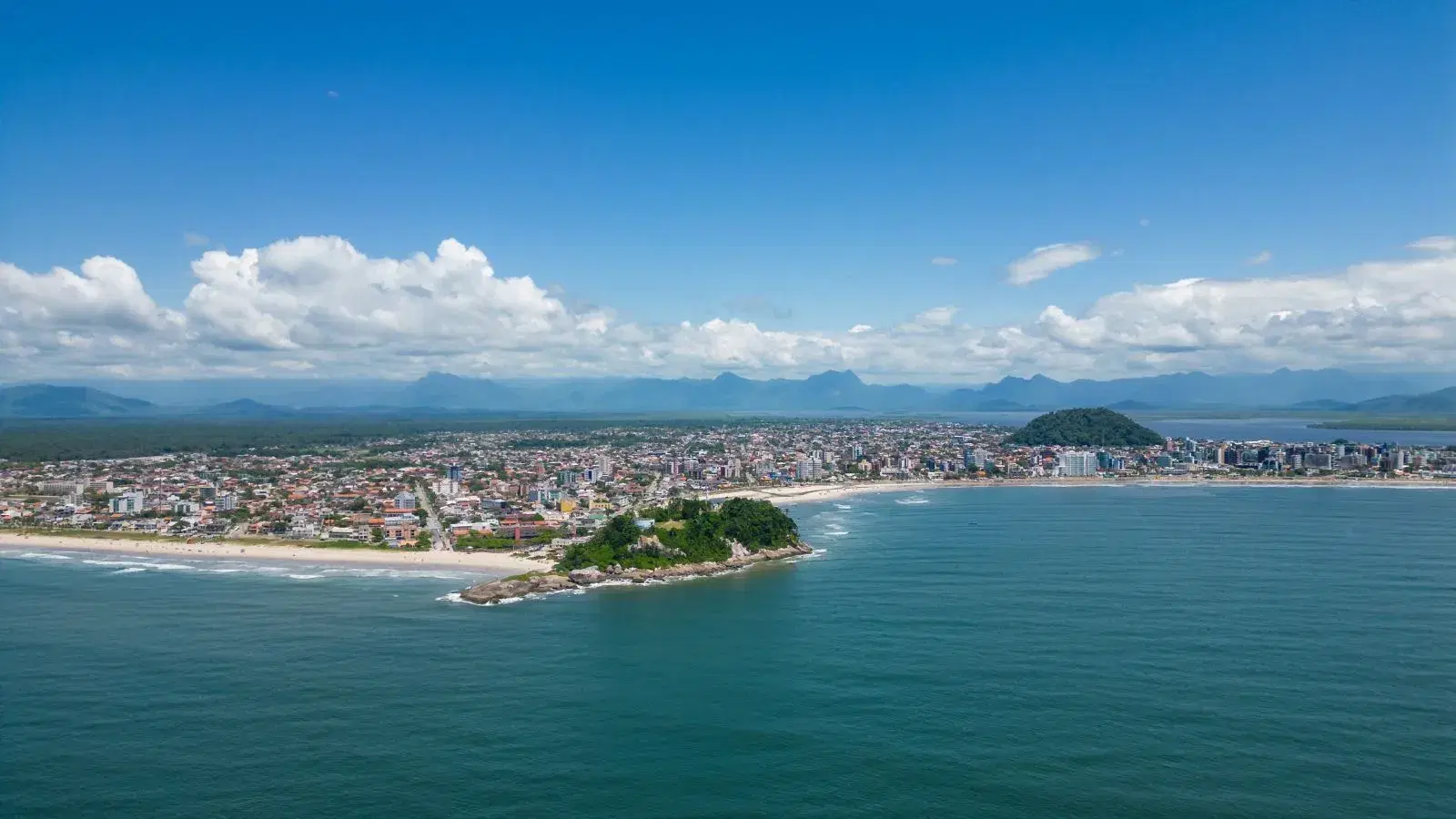 Guaratuba, principal destino de pesca do litoral paranaense
