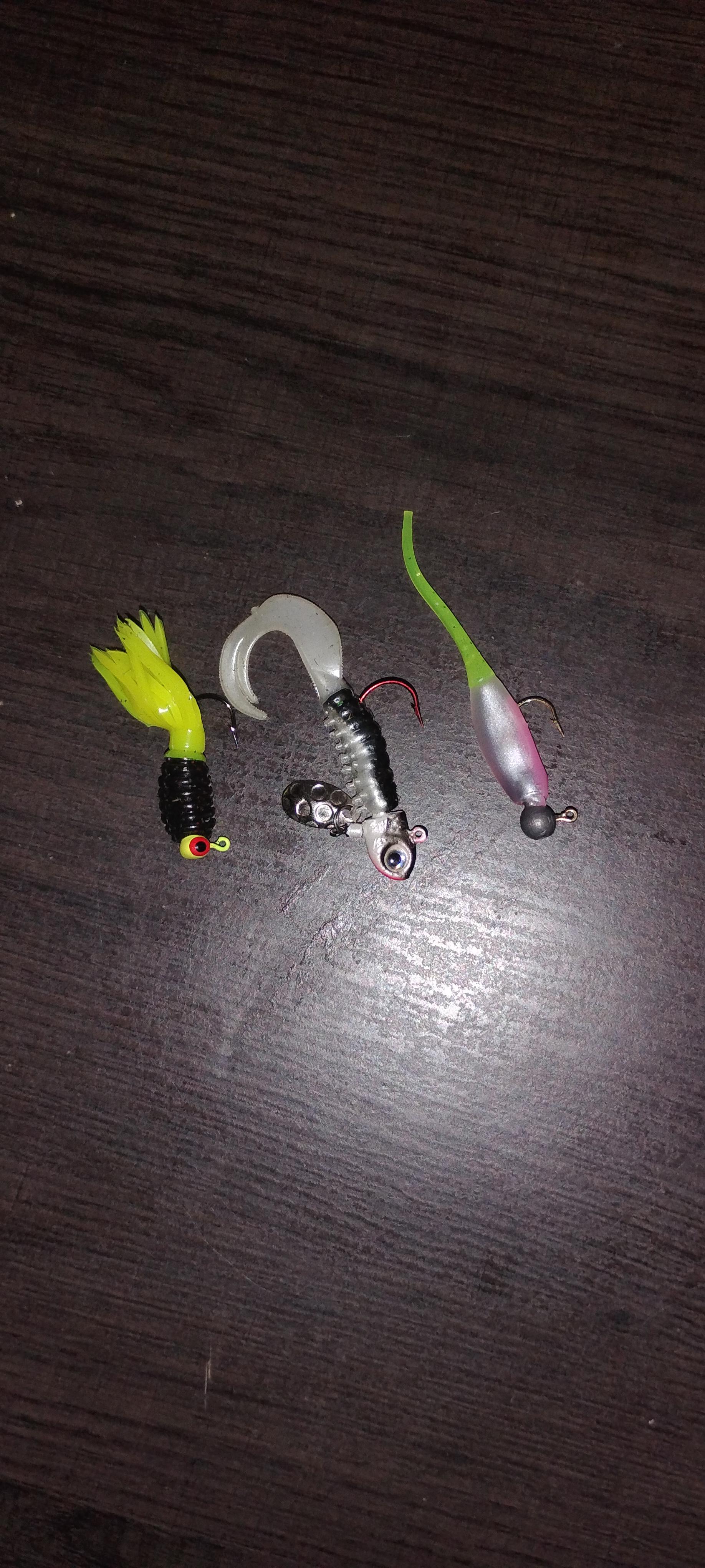 Seleção de iscas soft baits para pesca finesse