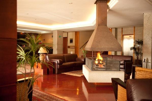 Maita Palace Hotel - hospedagem para pescadores