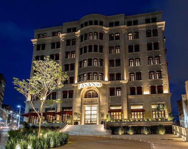 Hotel Fasano Salvador - hospedagem para pescadores