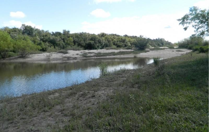 Rio Negro na fronteira entre Brasil e Uruguai