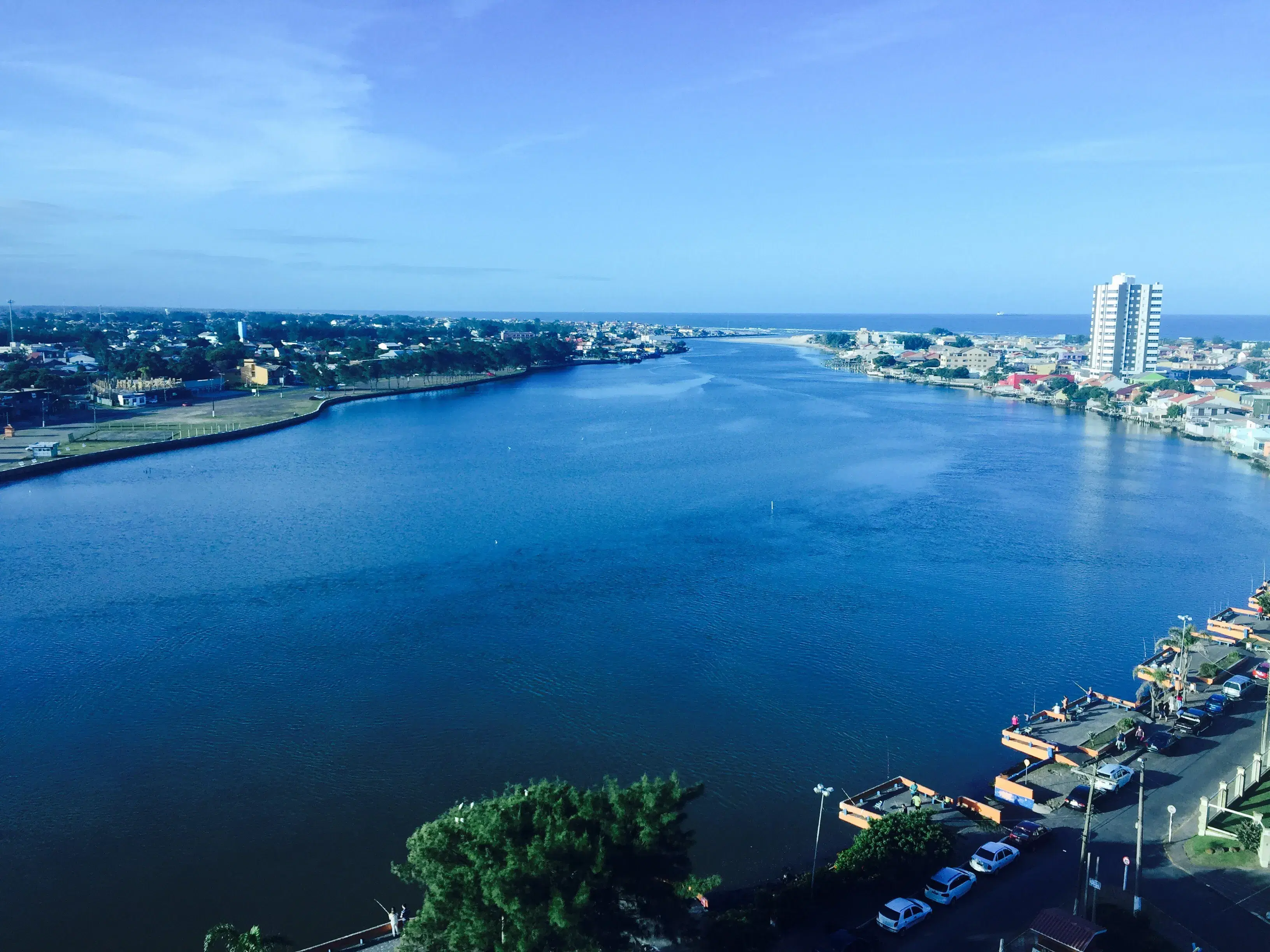 Vista do Rio Tramandaí, Rio Grande do Sul - pesca esportiva