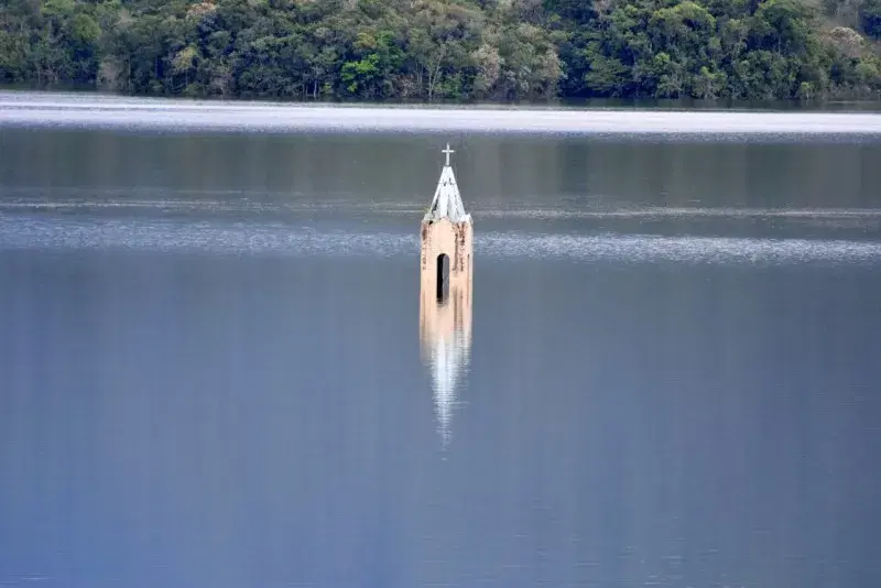 Vista da Barragem do Rio São Bento em Siderópolis, Santa Catarina