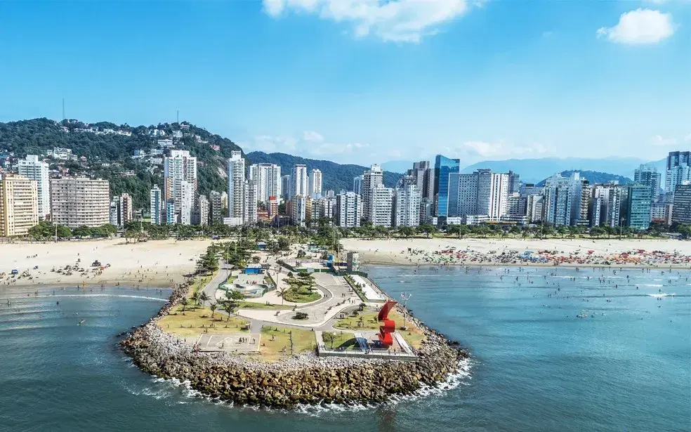 Vista de Santos, o maior porto da América Latina, São Paulo - pesca esportiva